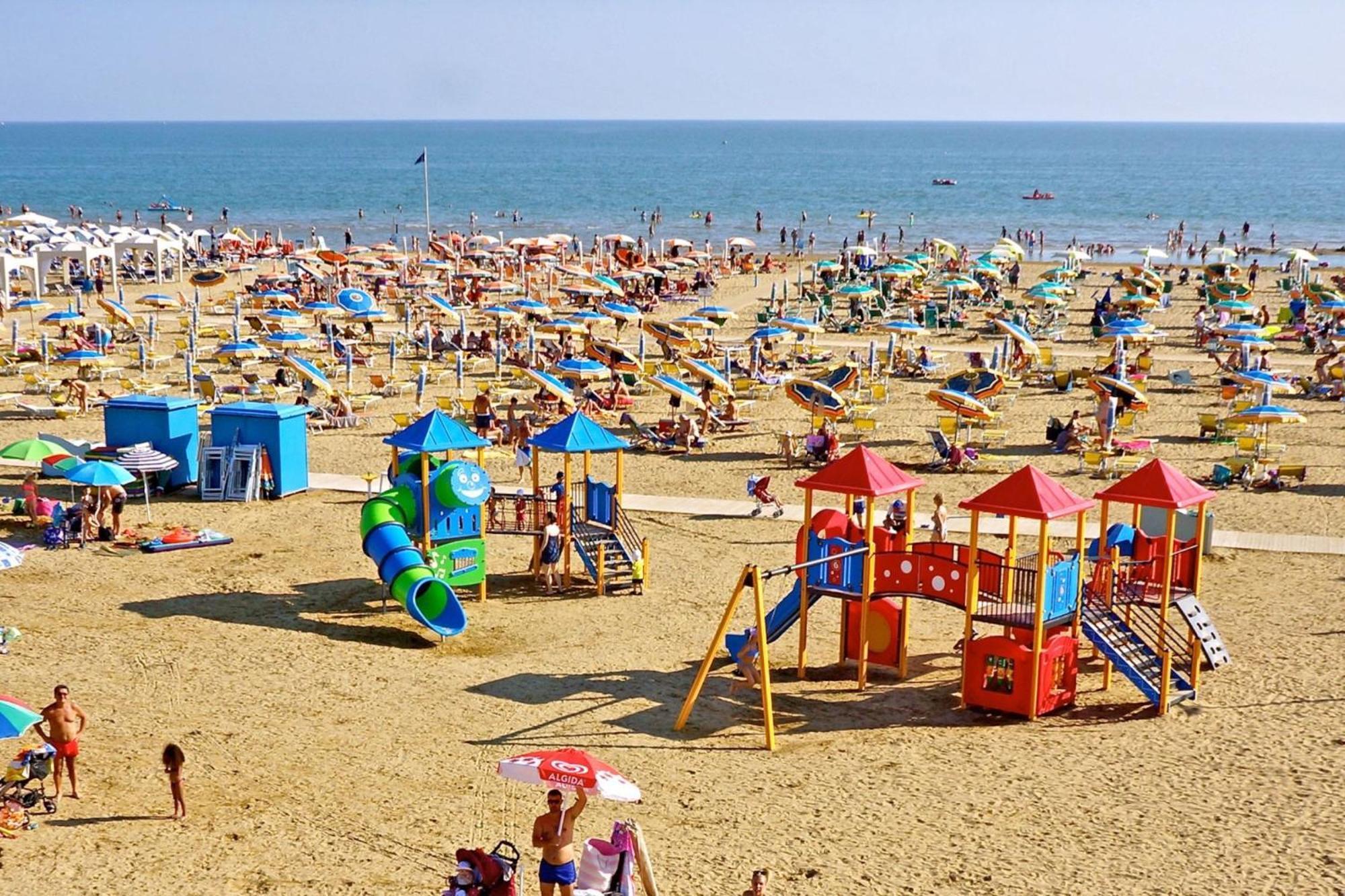 Cozy And Modern In Bibione-beahost Bibione